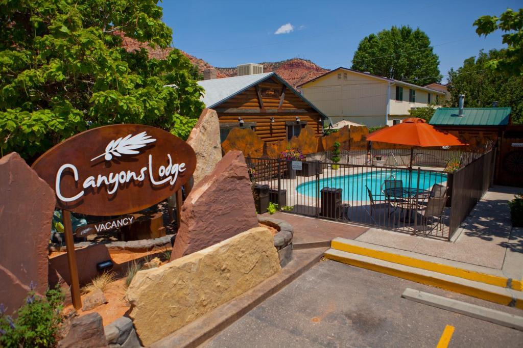 Canyons Lodge- A Canyons Collection Property Kanab Exterior photo